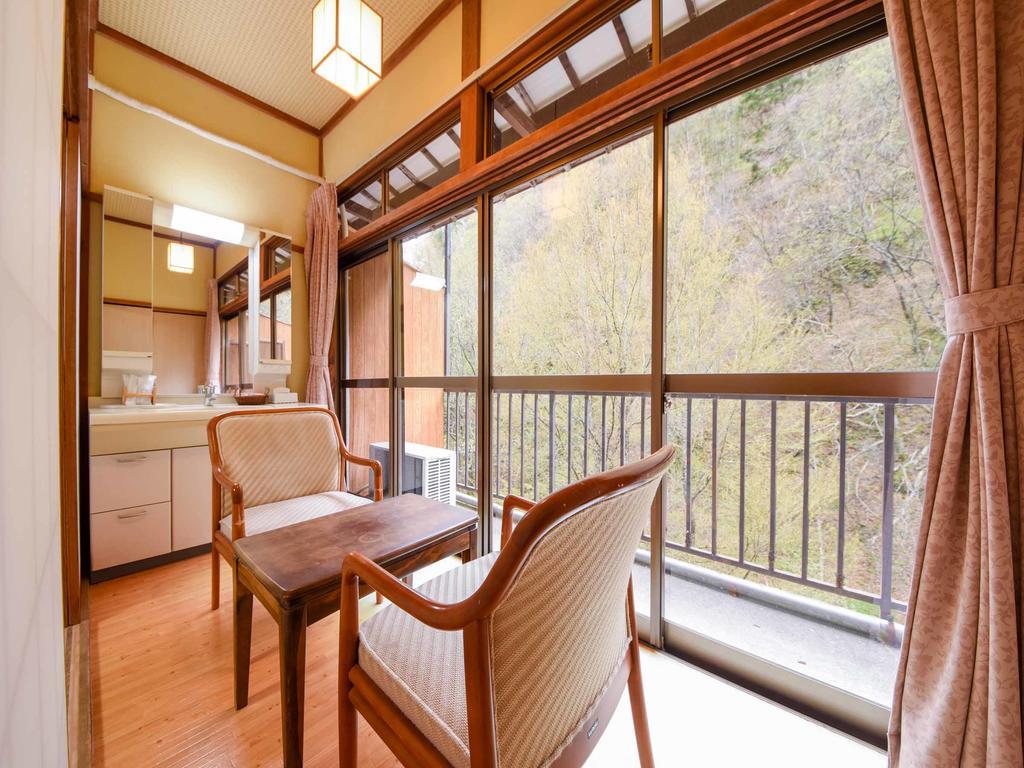 Tsuruya Ryokan Мацумото Екстериор снимка