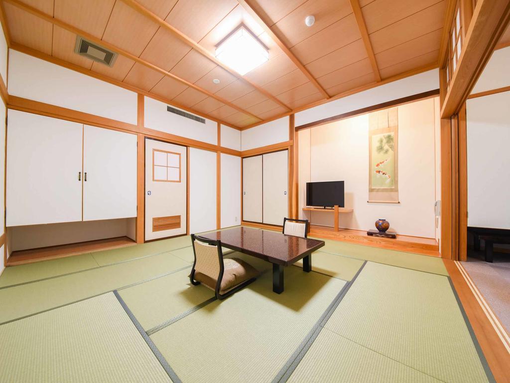 Tsuruya Ryokan Мацумото Екстериор снимка