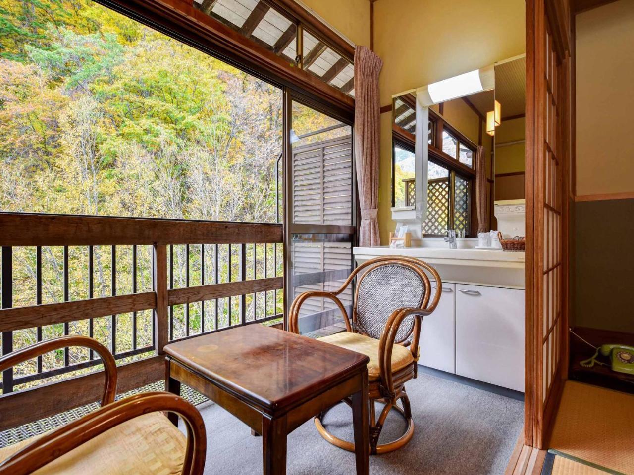 Tsuruya Ryokan Мацумото Екстериор снимка